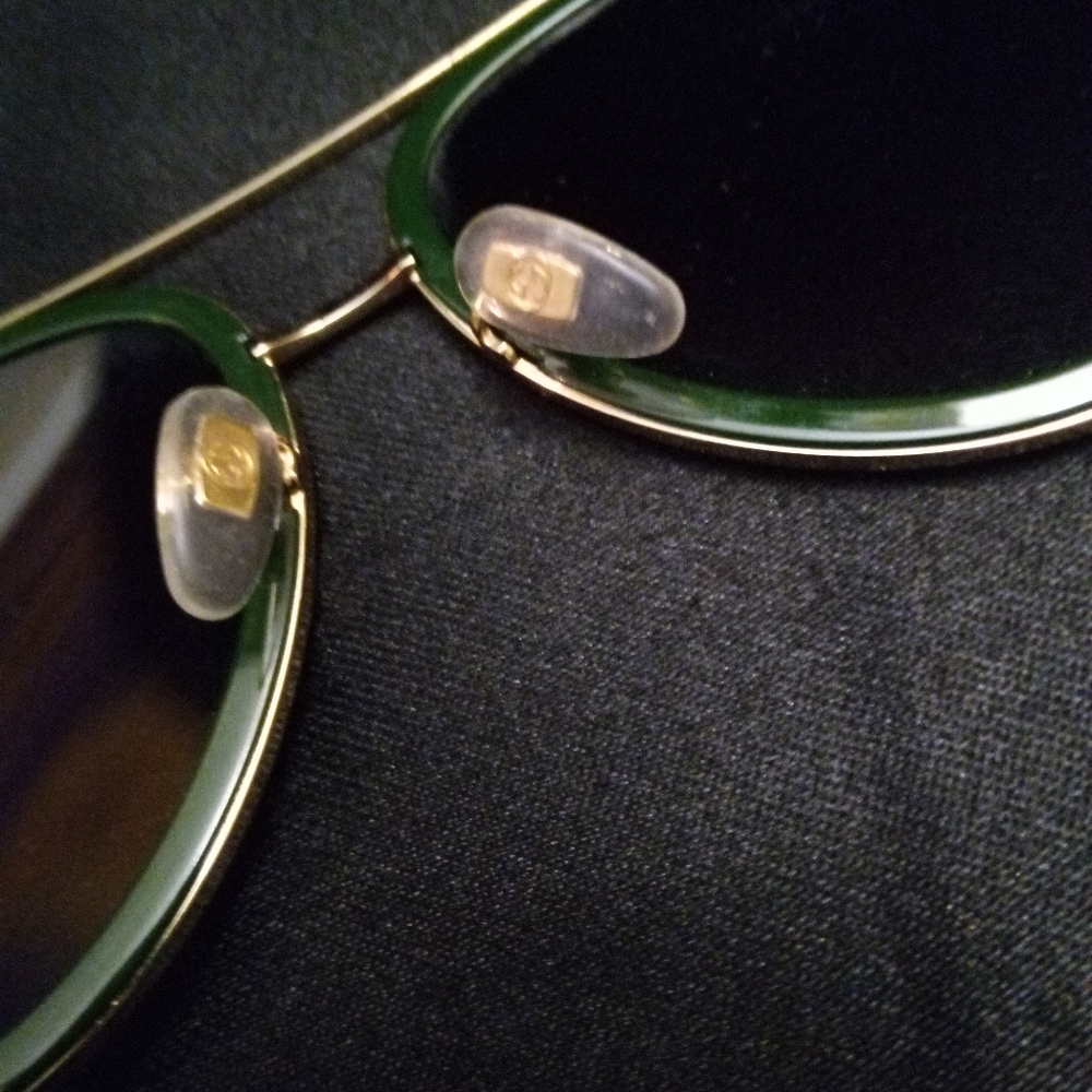 Gucci GG0062S Aviator Sunglasses In Green And Red - Picture 4 of 9